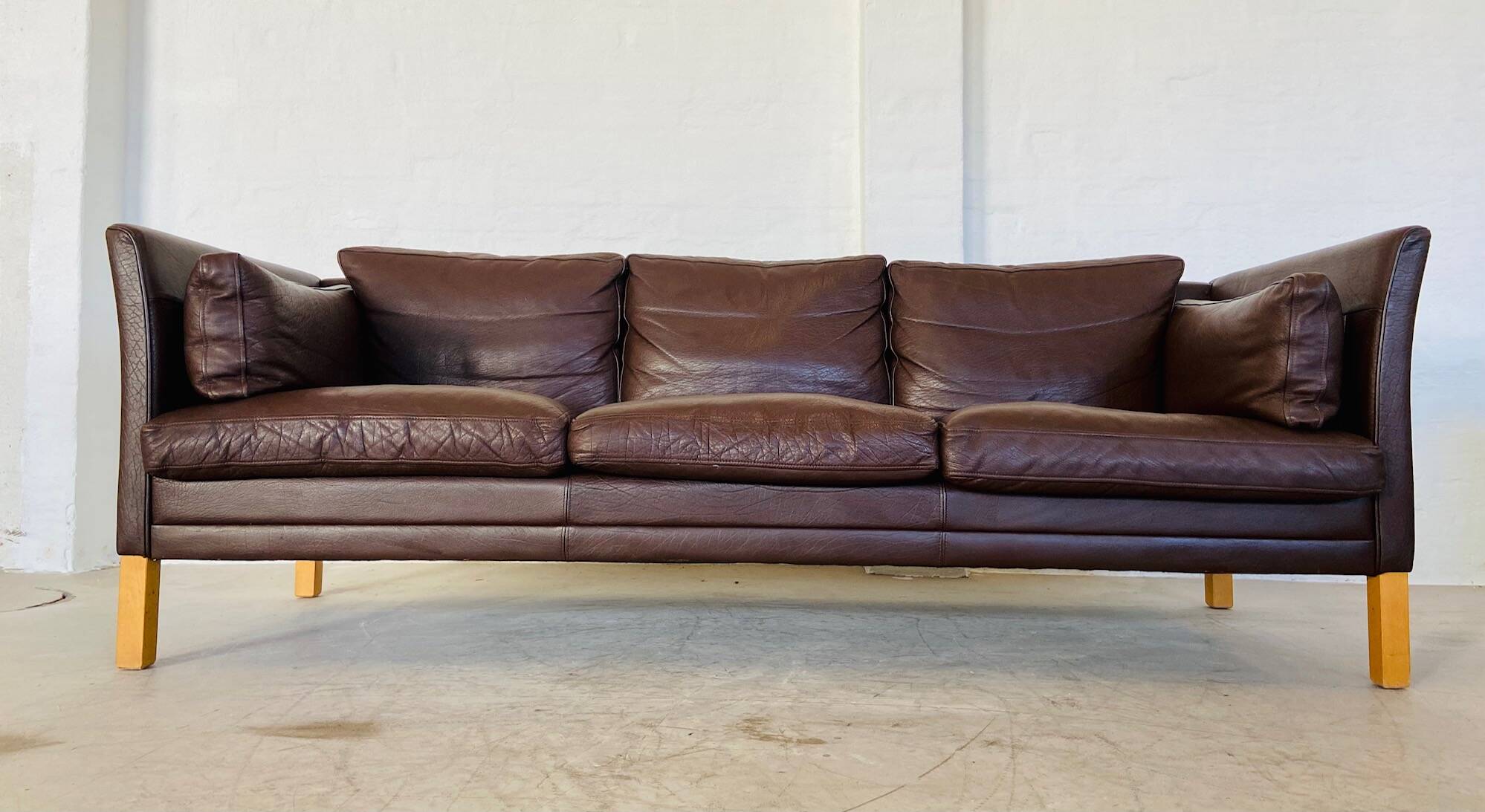 MID CENTURY VINTAGE DANISH MOGENS HANSEN 3 PERSON SOFA IN COCO BROWN LEATHE