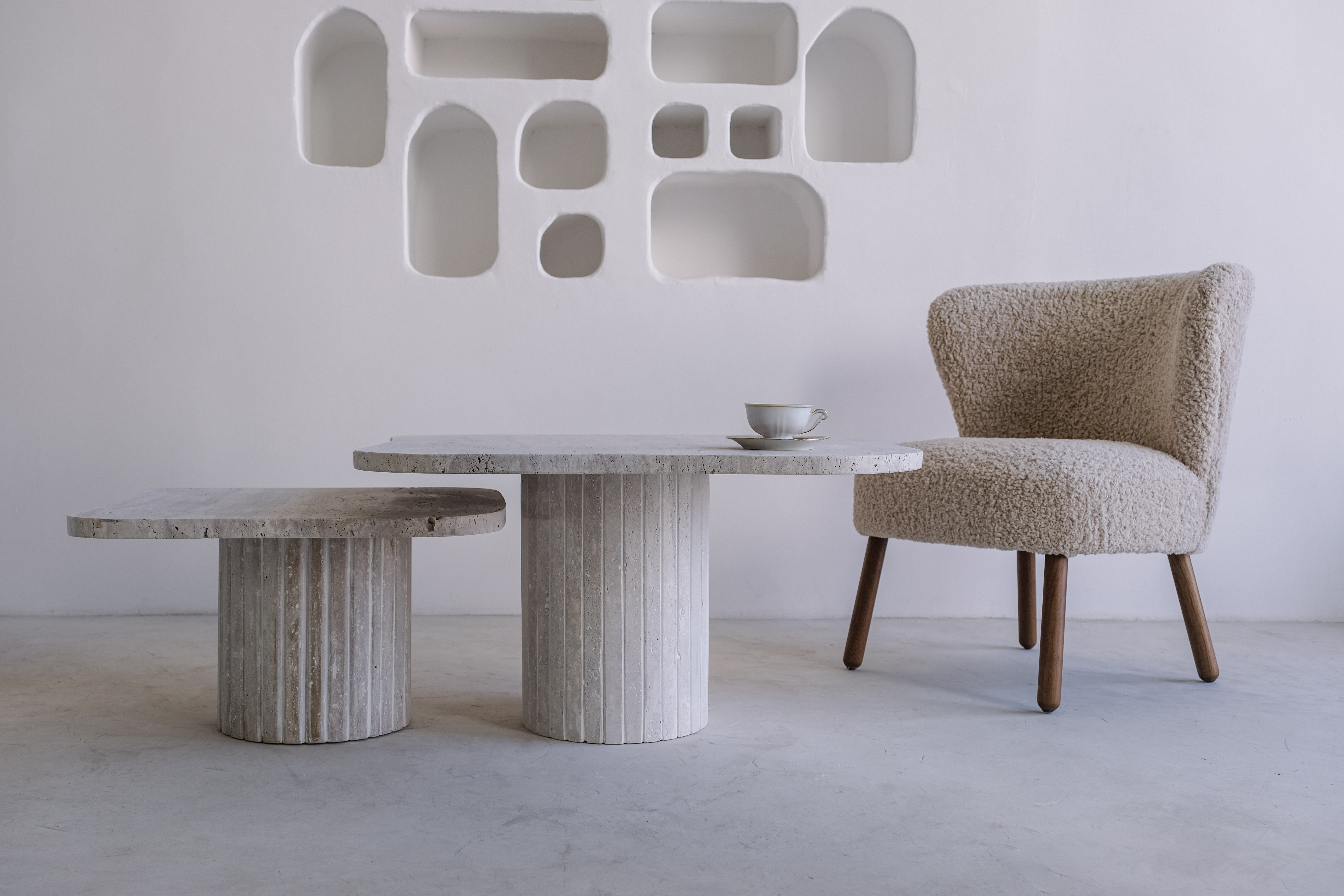 Irregular nesting coffee tables - ATHENA - 70/50 - porous natural travertine