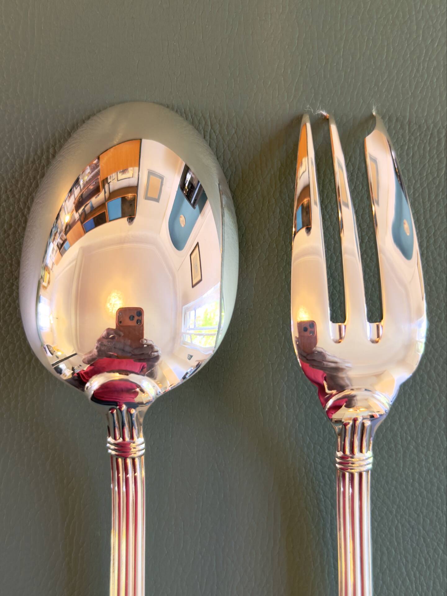 Christian aria, service cutlery