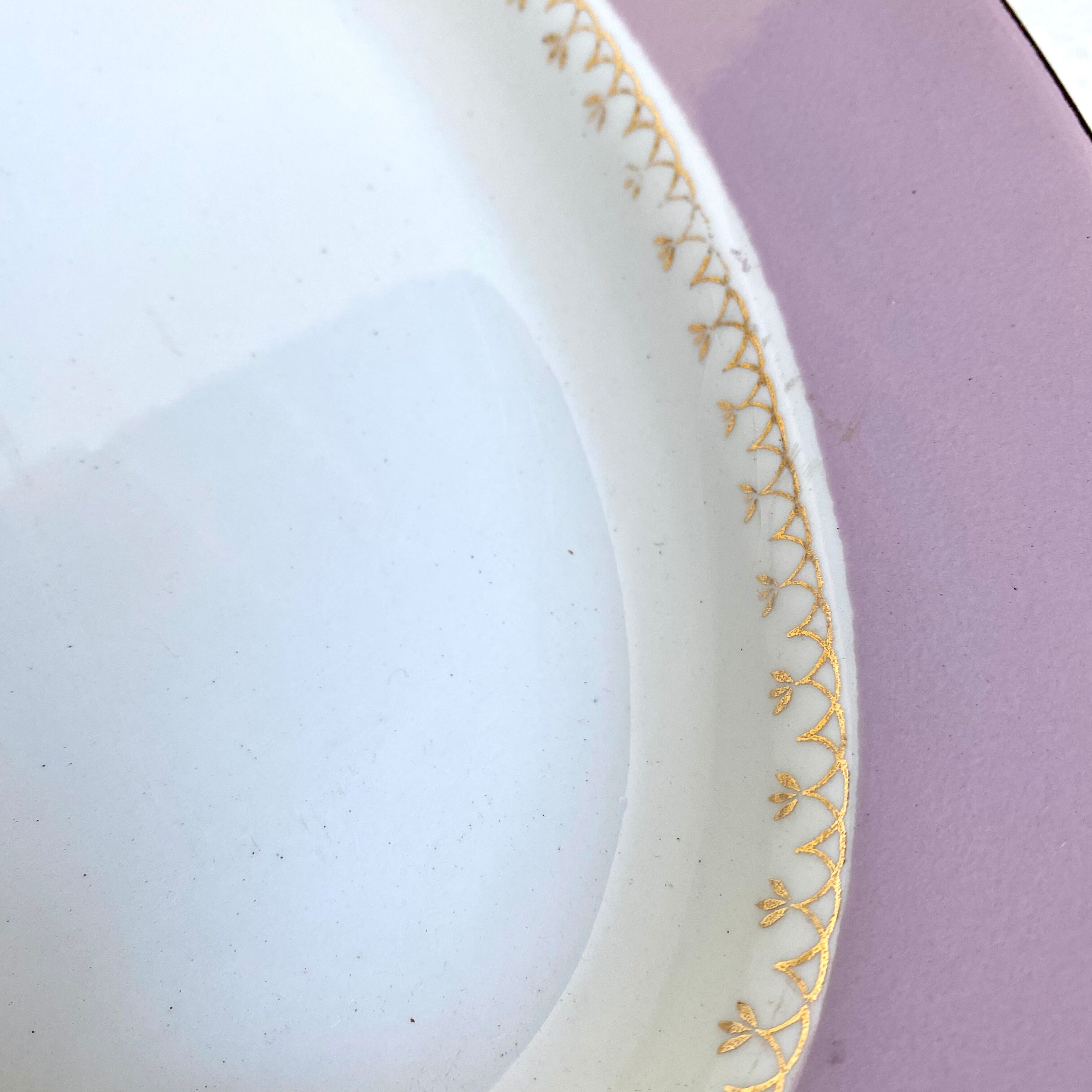 Oval dishes from Amandinoise