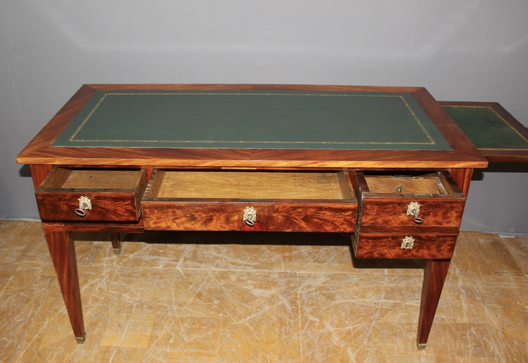 Restoration desk in mahogany, early 19th century
