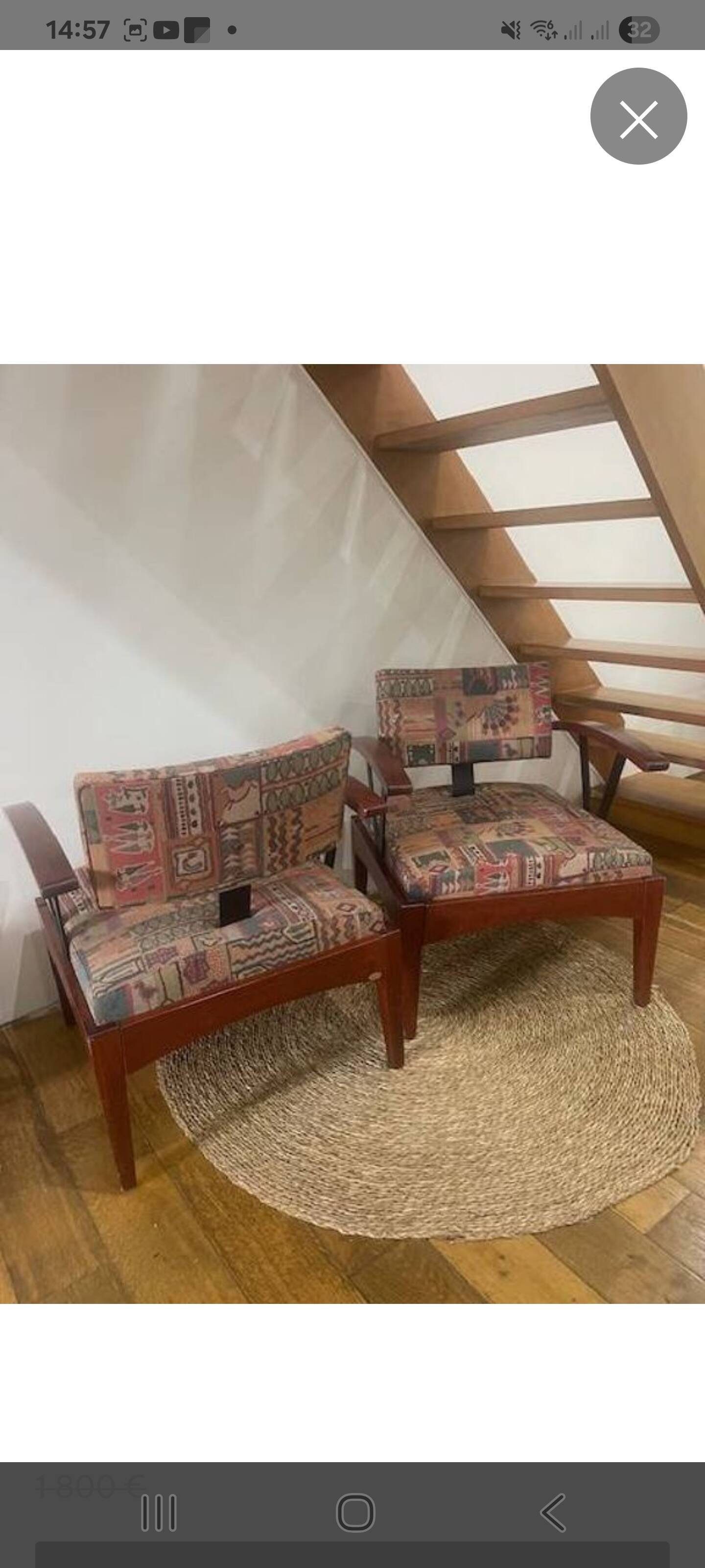 Paire de fauteuils des années 80.