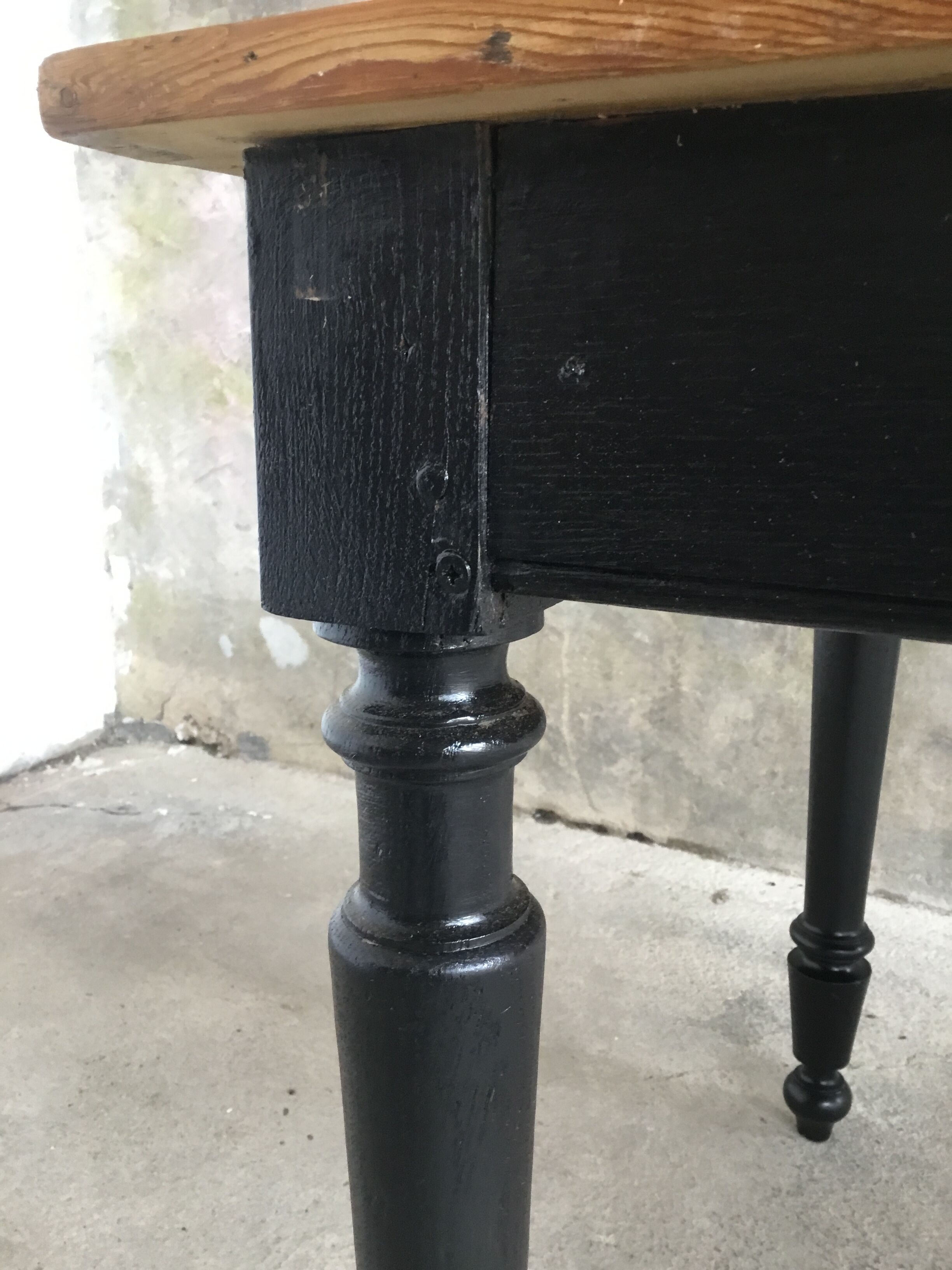 Large farmhouse table 180 cm feet turned - early twentieth