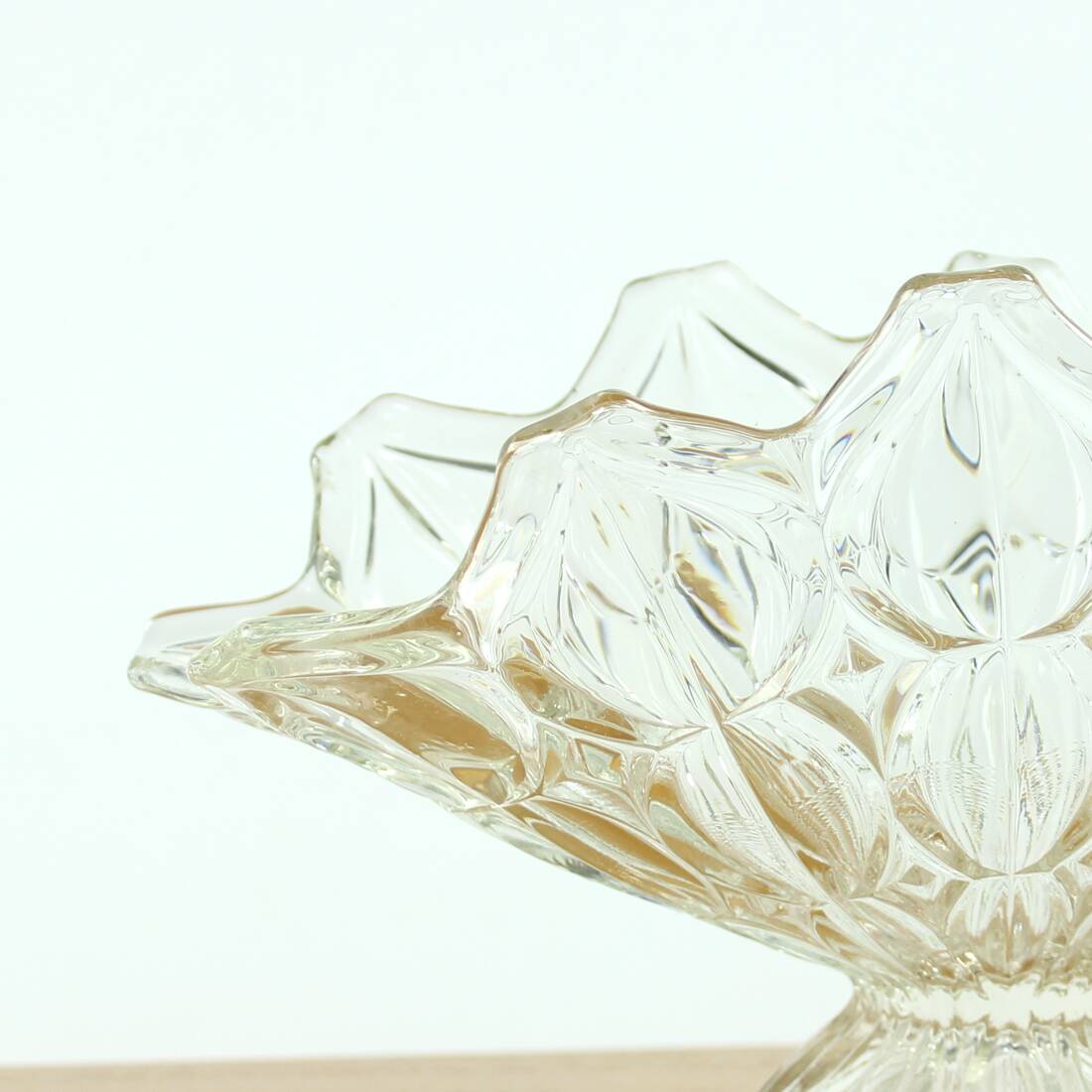 Large Pressed Glass Bowl, Tulip Collection Hermanowa Hut, 1957