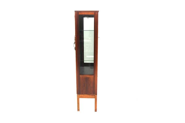 Vitrine en palissandre''Victoria'', Torbjørn Afdal, Mellemstrand Trevareindus