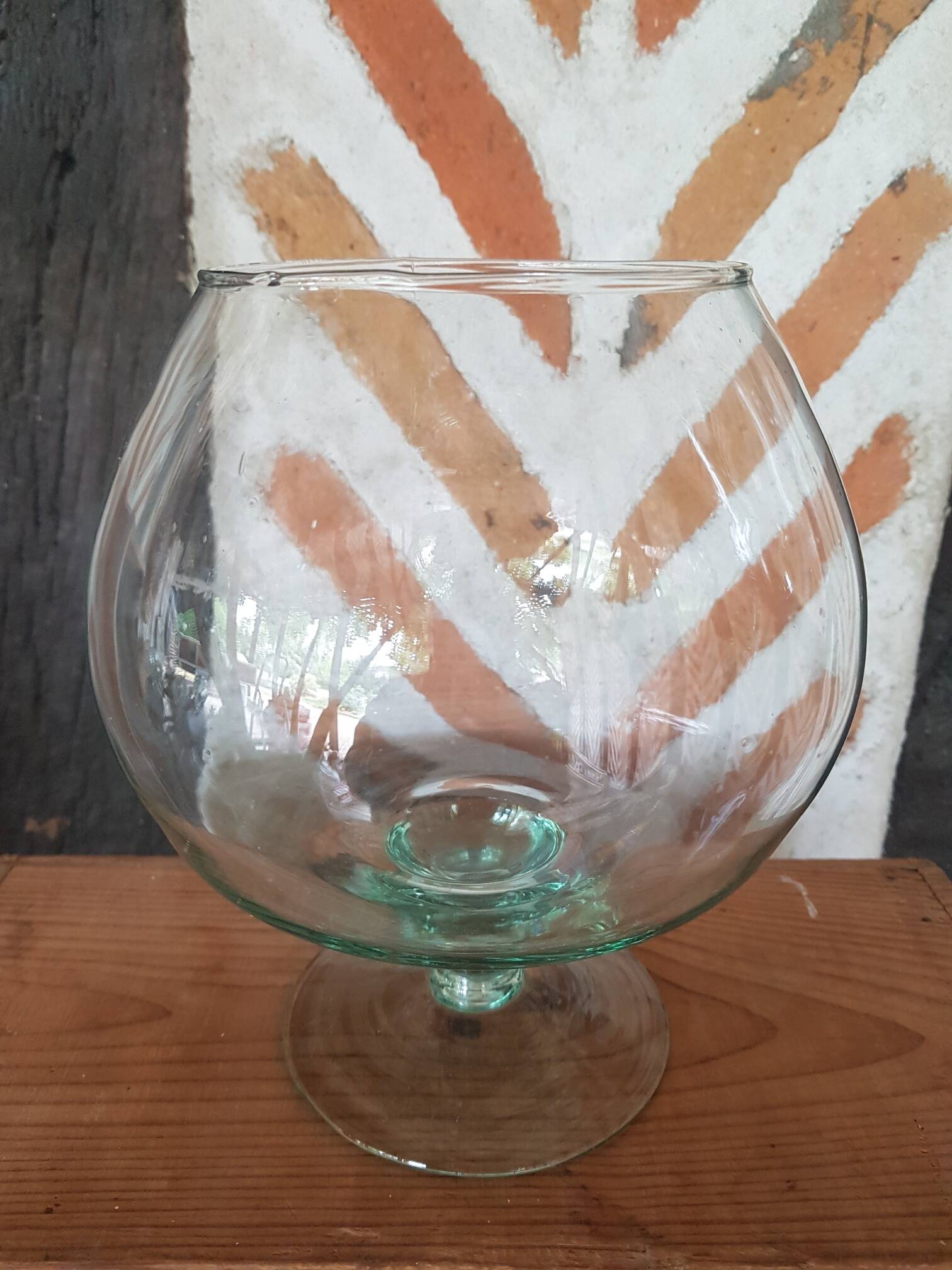 Glass terrarium cup vase