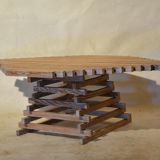 Table ajourée en bois 1980