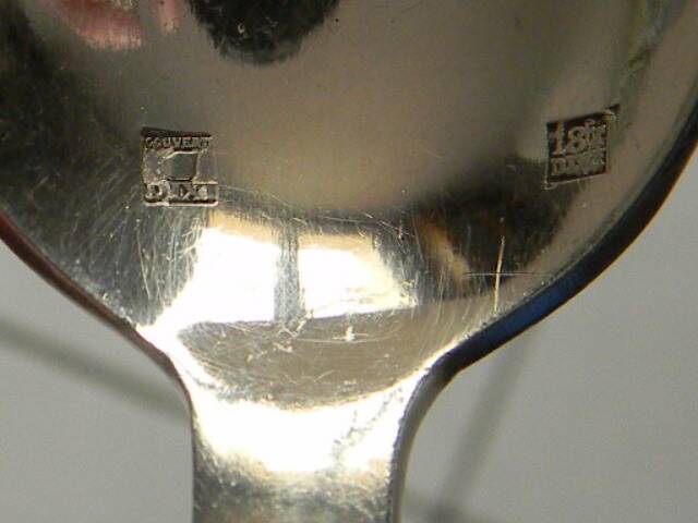 Set of 12 Art Deco silver-plated metal teaspoons. DIXI.