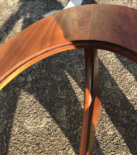 Astro oval coffee table - designer Victor Wilkins - edition g plan - 1960