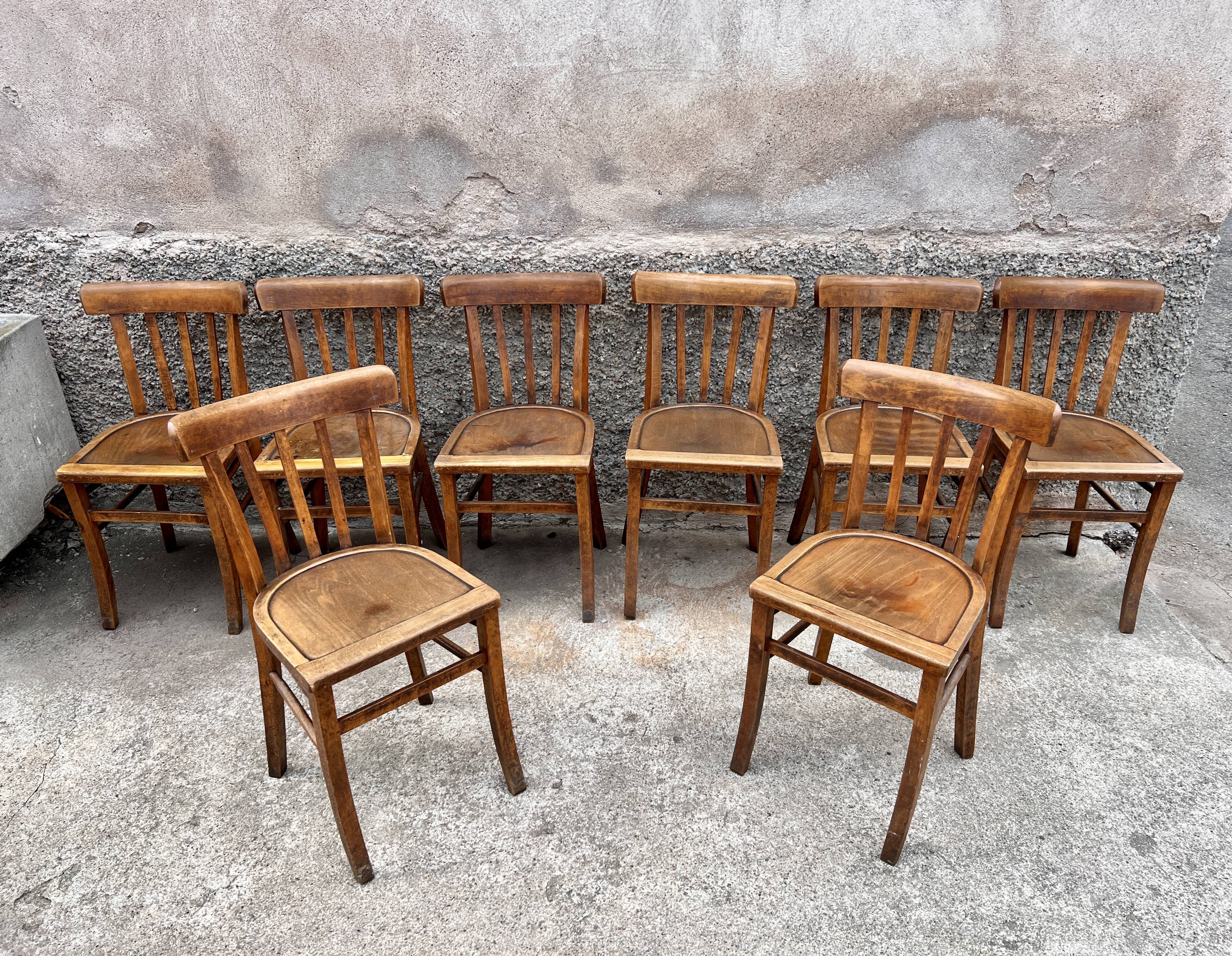 Series of 8 chairs bistro wood curve