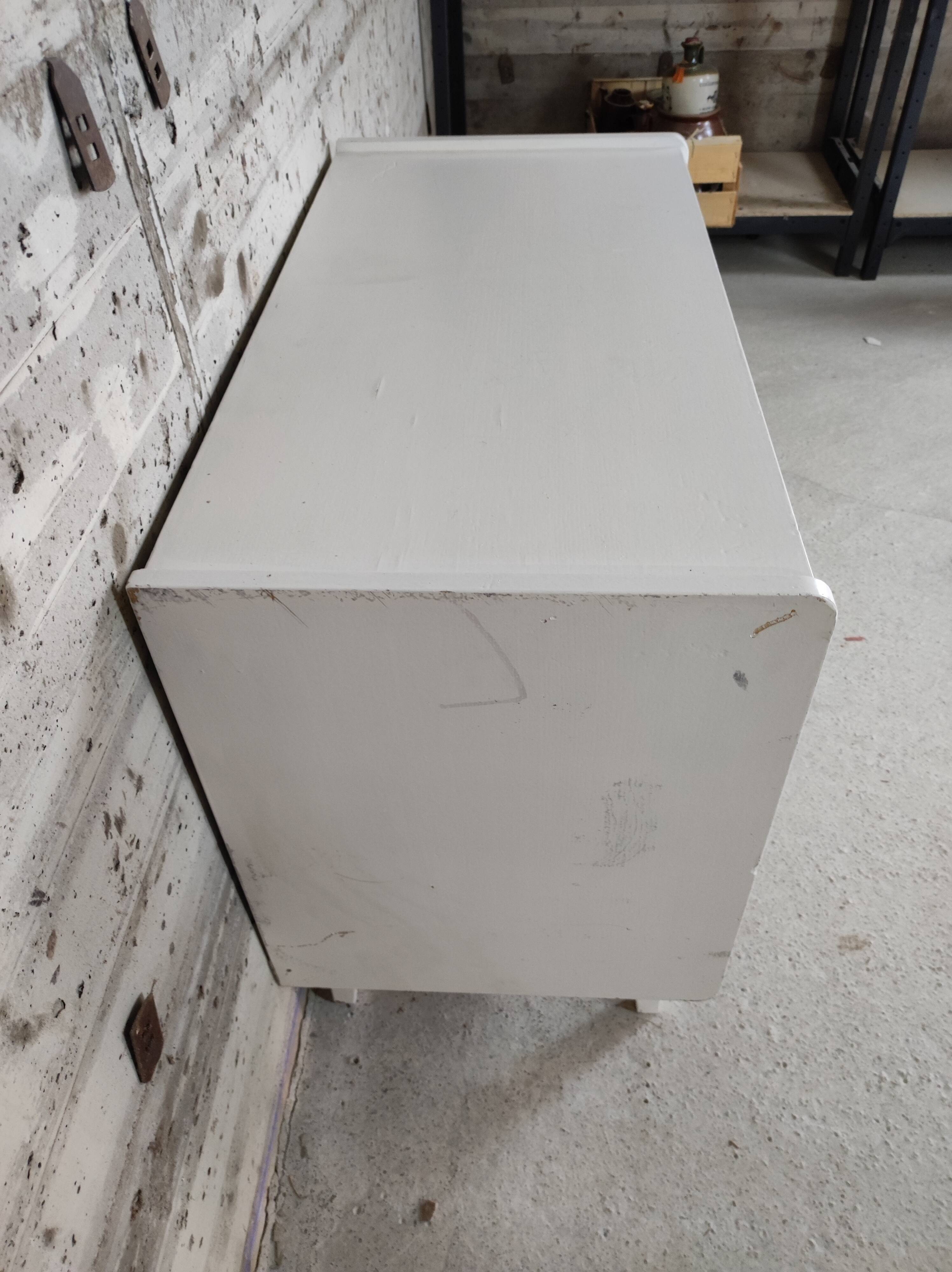 Commode vintage blanche