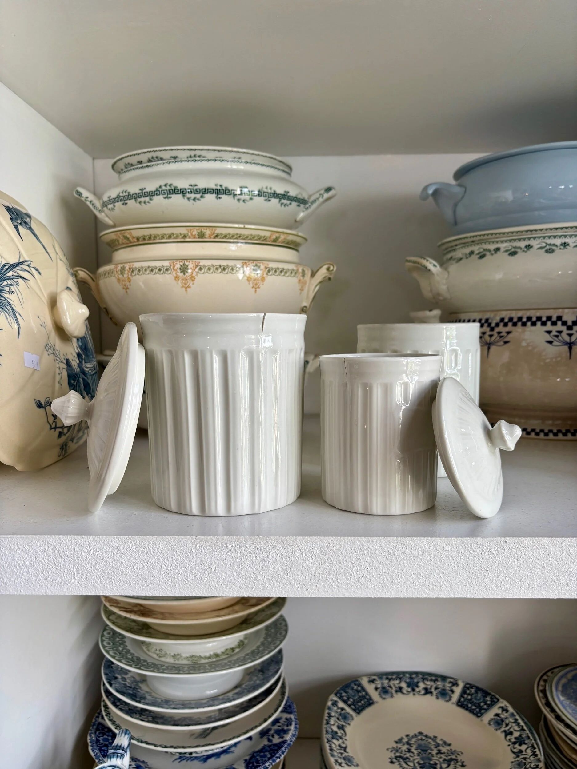 3 white Limoges porcelain Aluminate jars