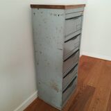 Meuble à clapets