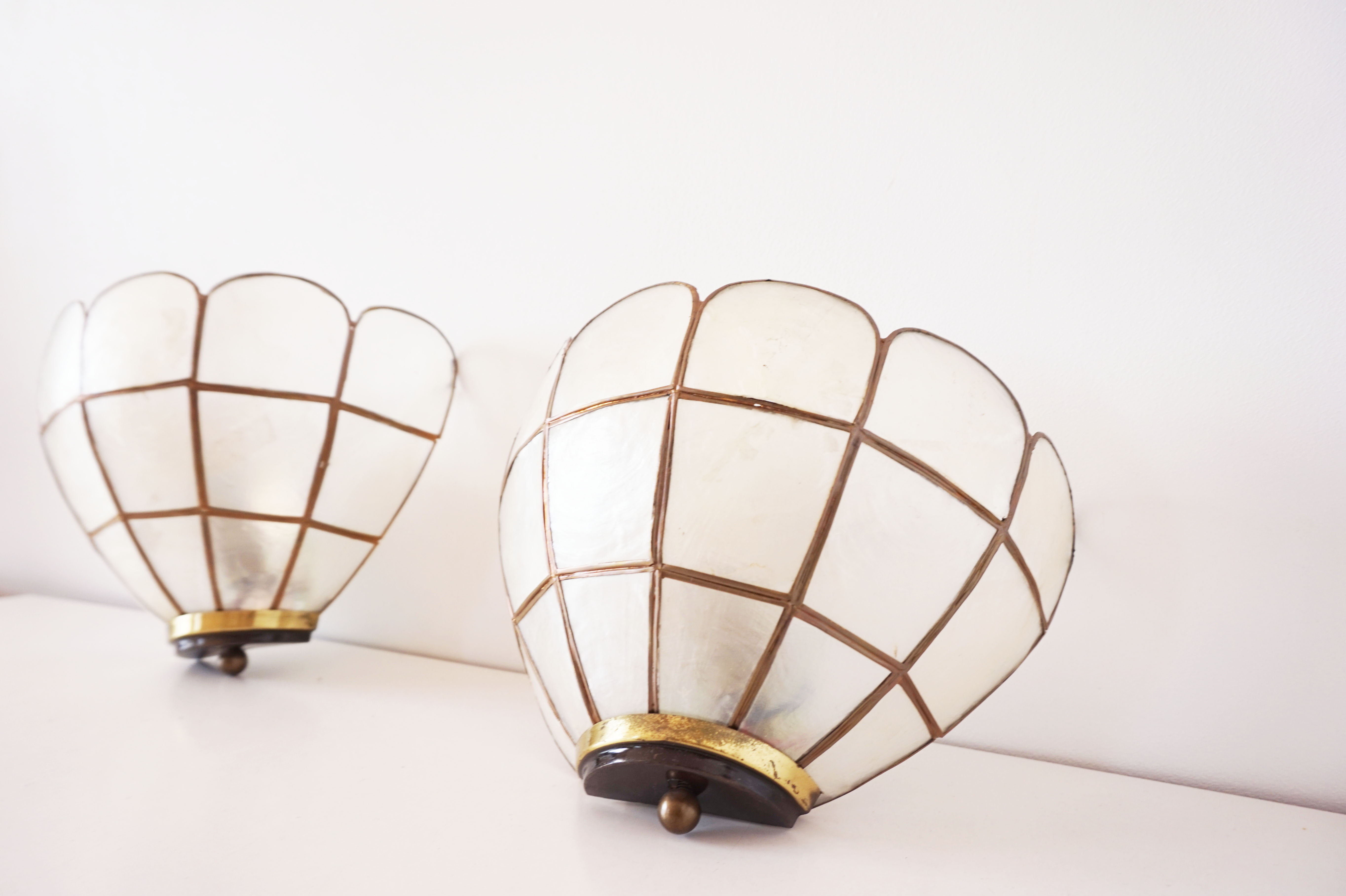Pair of vintage mother-of-pearl shell shaped sconces