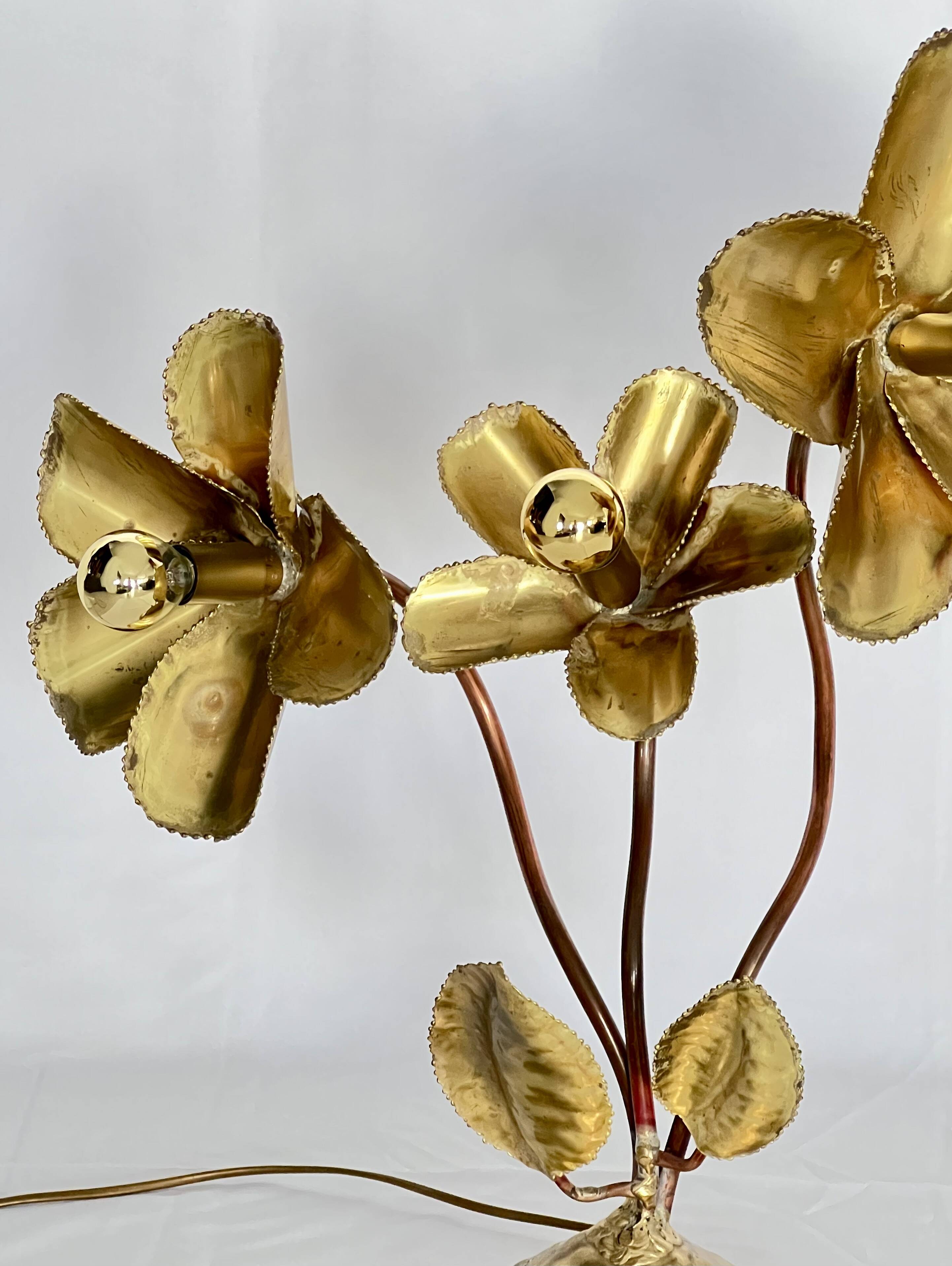 "Nénuphars" lamp by Maison Honoré, Paris, France, 1970s.