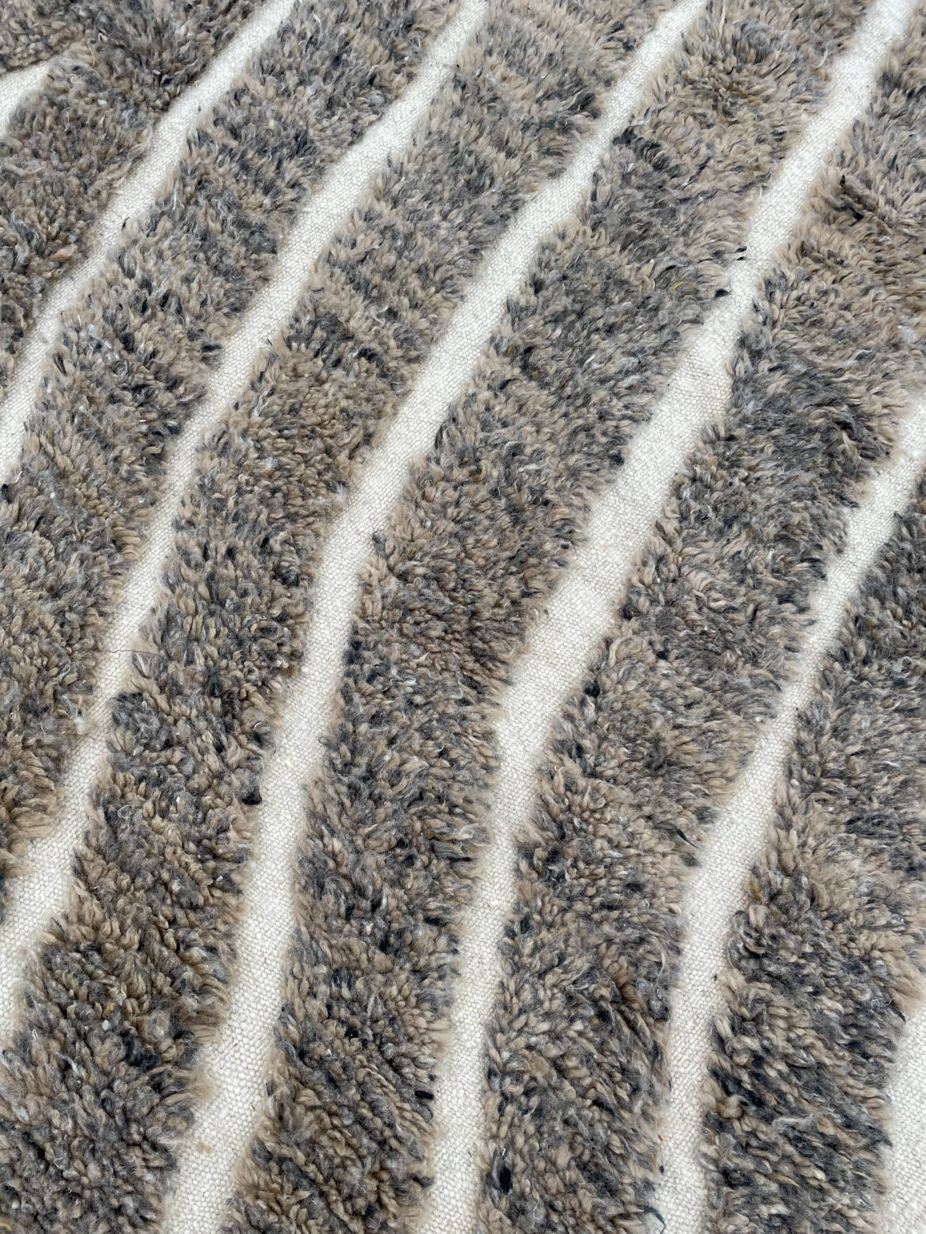 Contemporary berbere rug beni ouarain, 180x270 cm