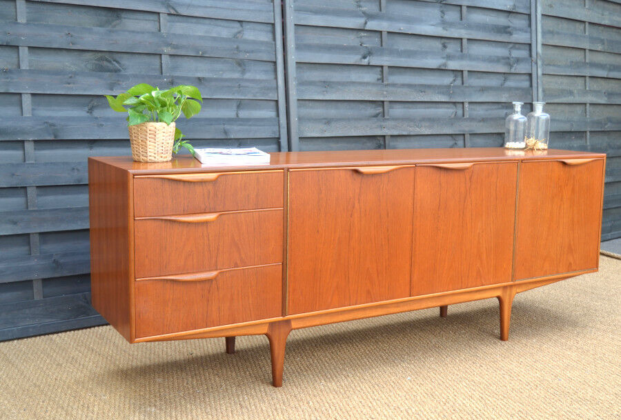 Teak sideboard by McIntosh - 201 cm