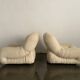 Paire de fauteuils italiens
