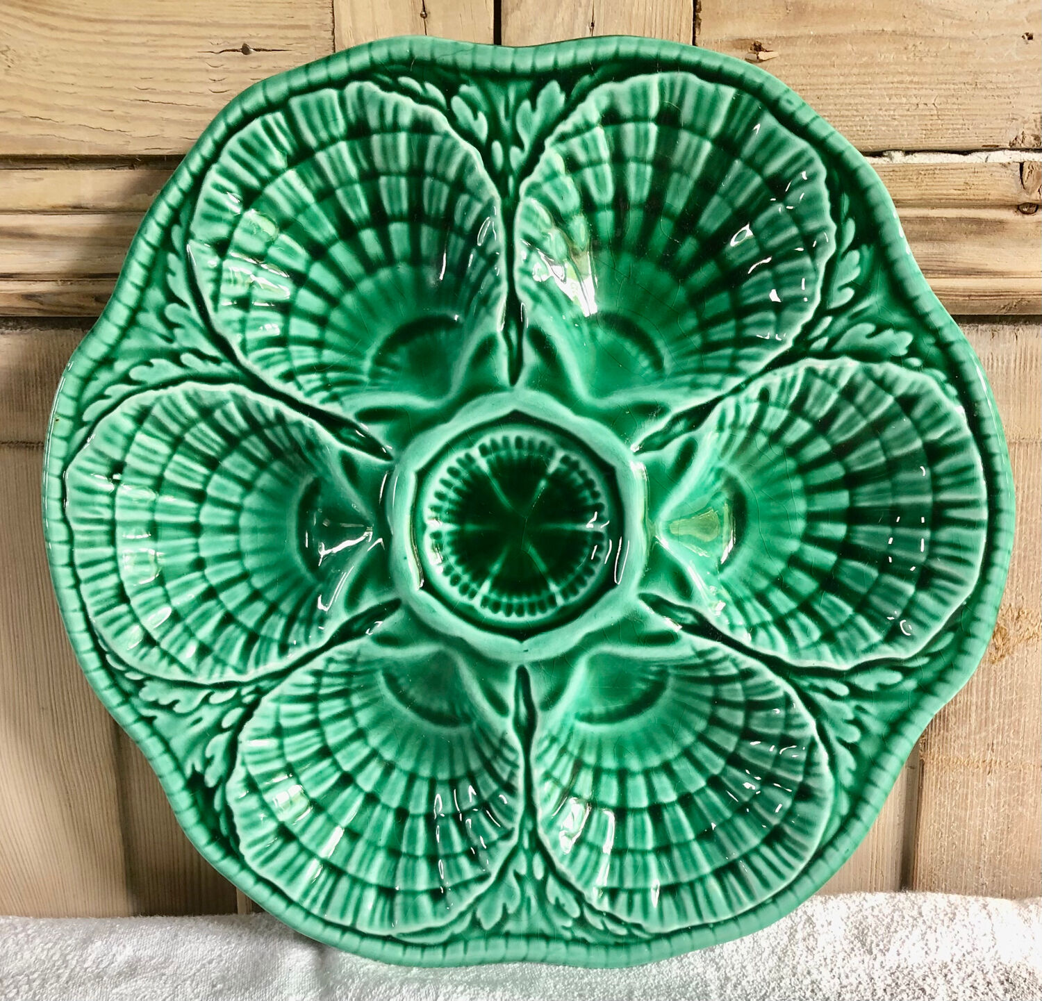 6 Sarreguemines slurry oyster plates