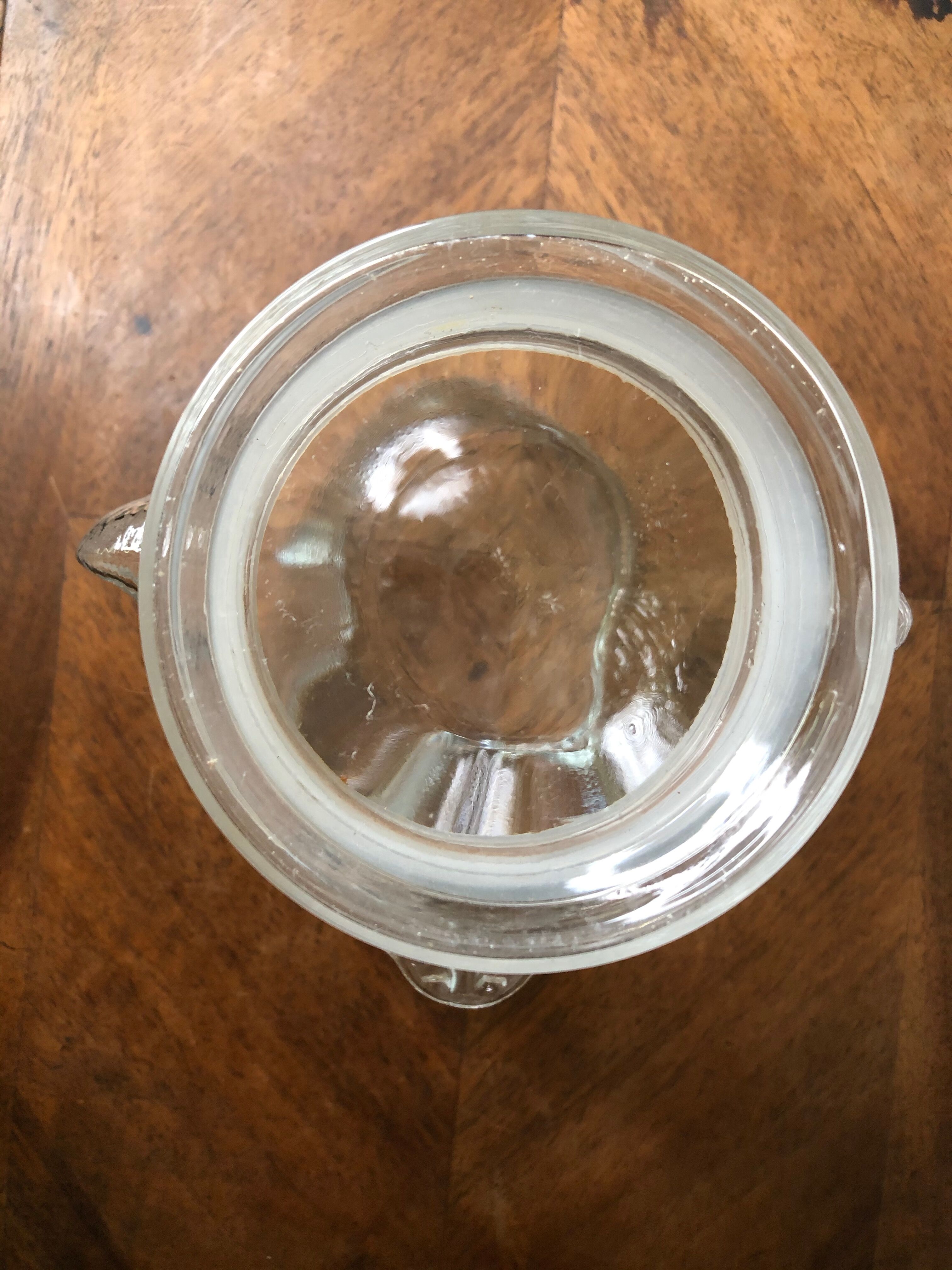 Glass jar candy box biscuit in the shape of bear head