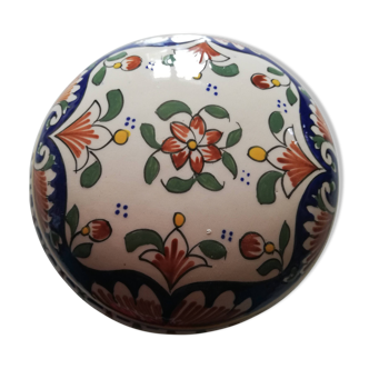 Jewelry box