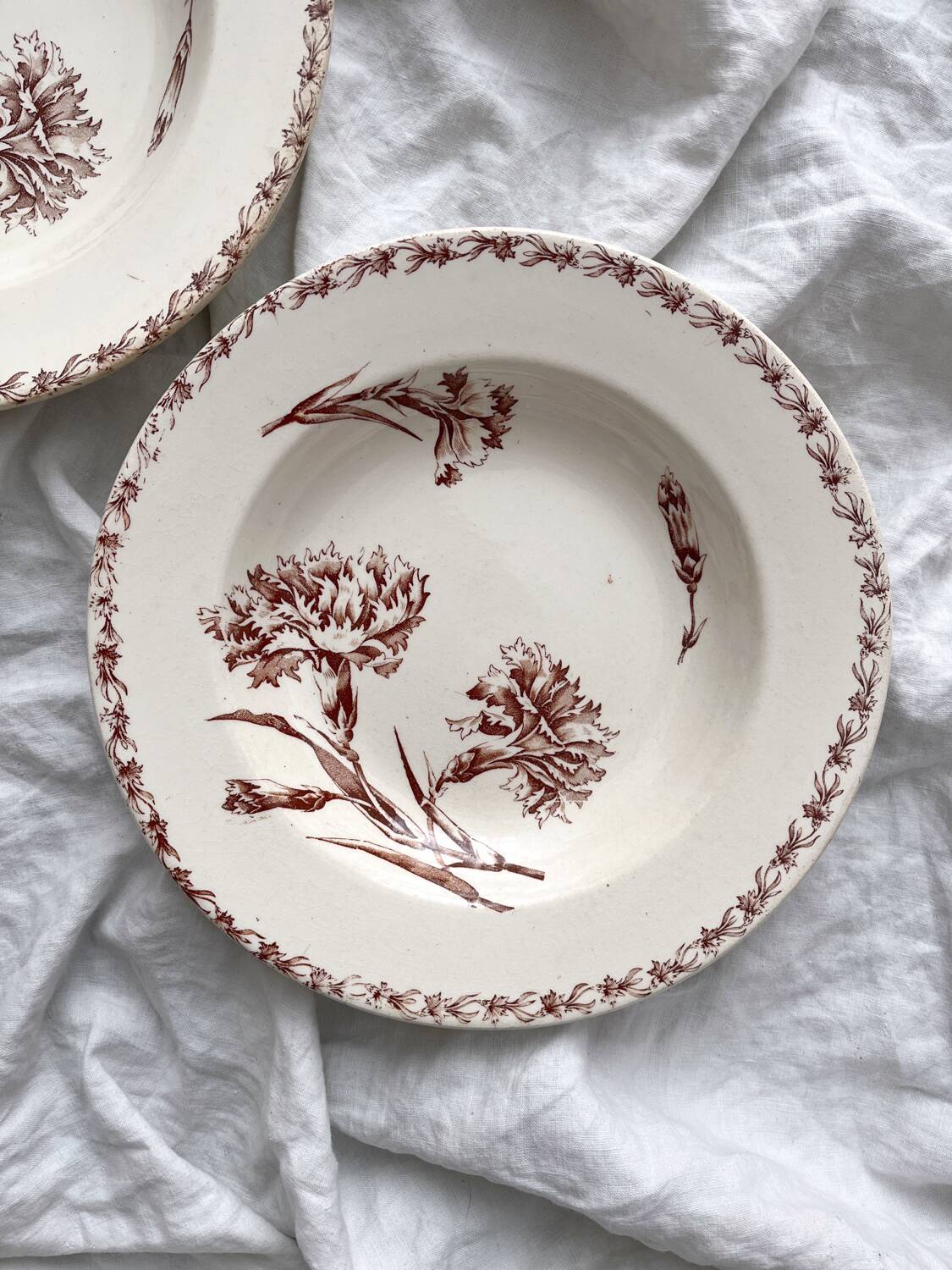 2 “Oeillet” ironstone earthenware soup plates KG Lunéville