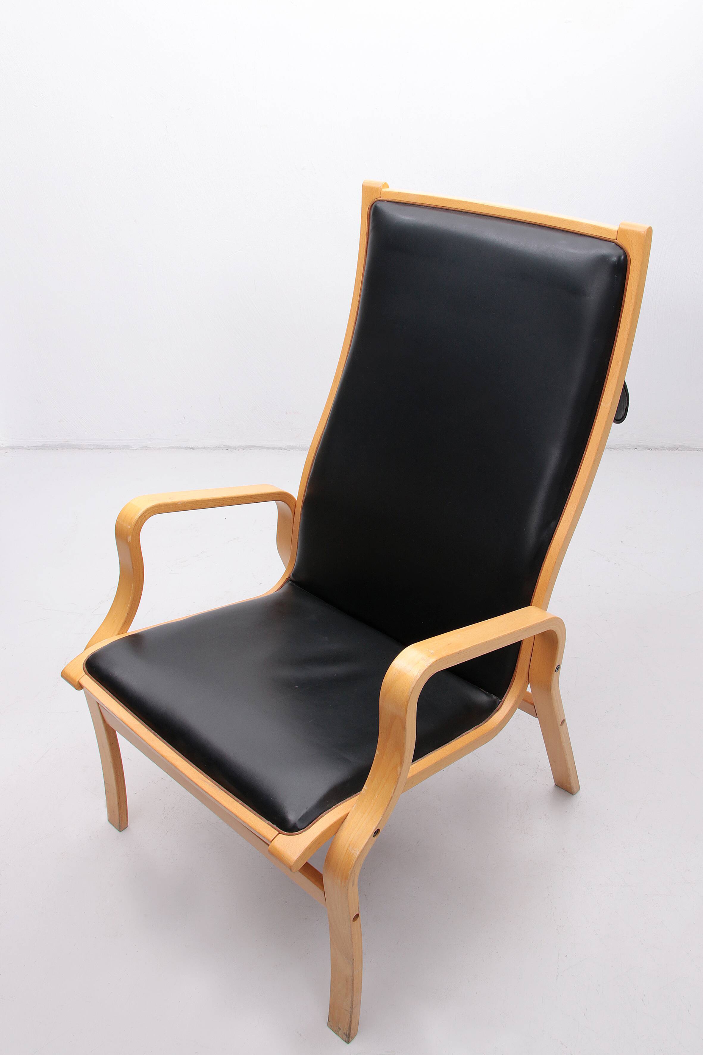 Finn Ostergaard armchair made by Skipper,1970