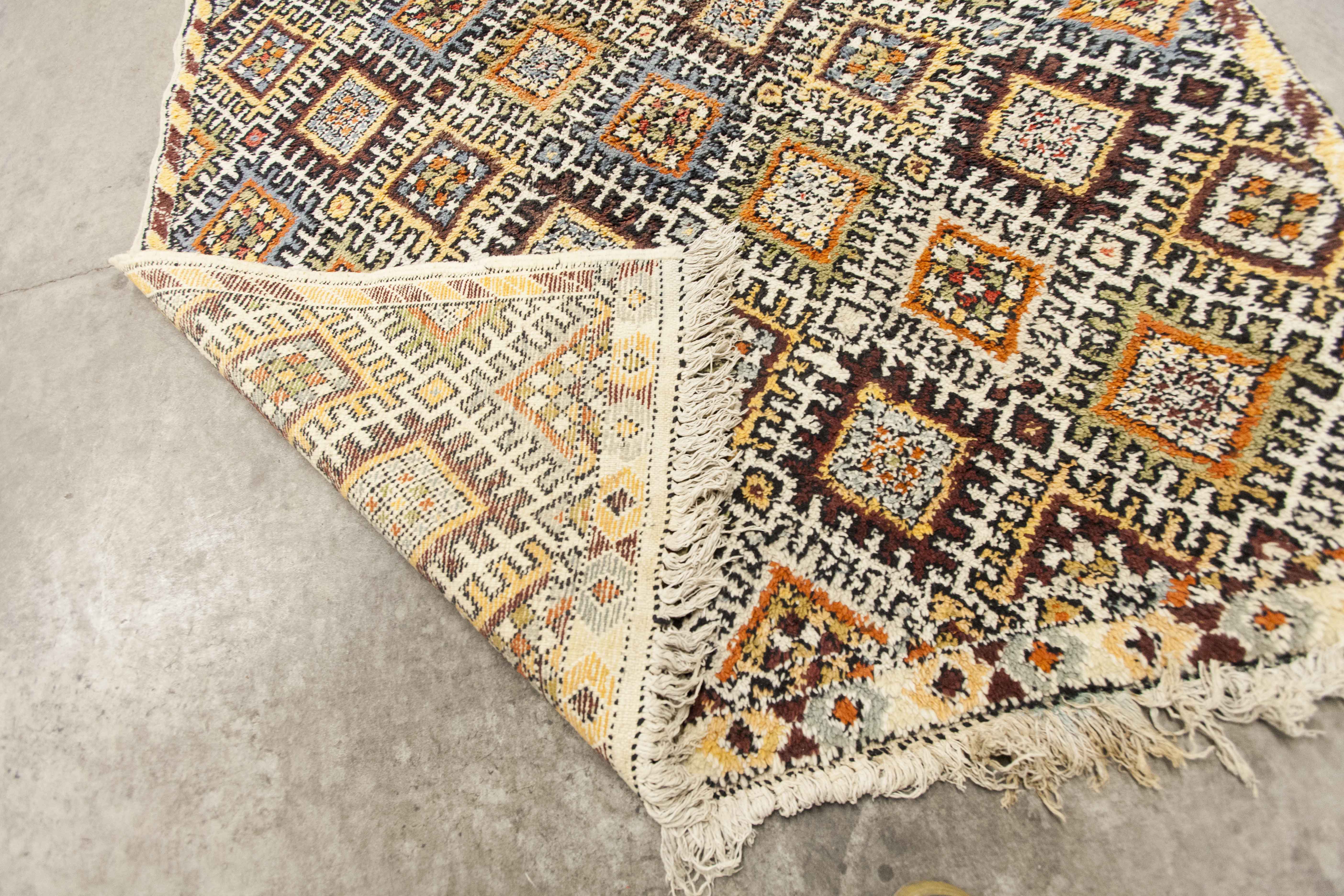 Berber carpet 243x176cm August 1960