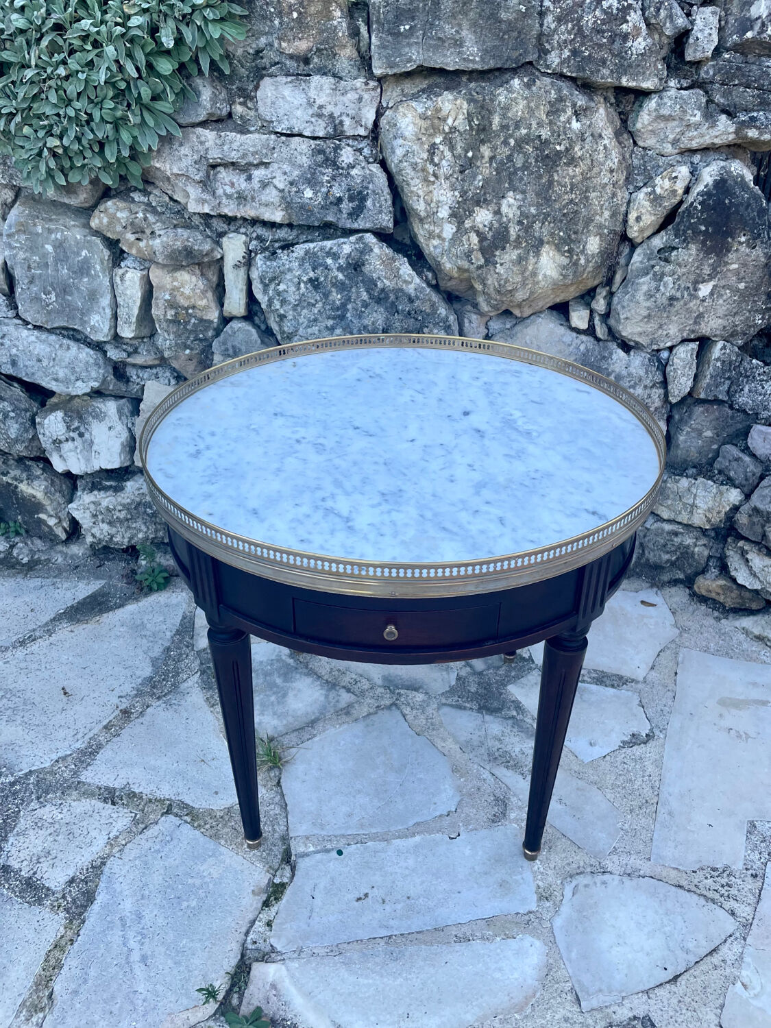 Mahogany hot water bottle table