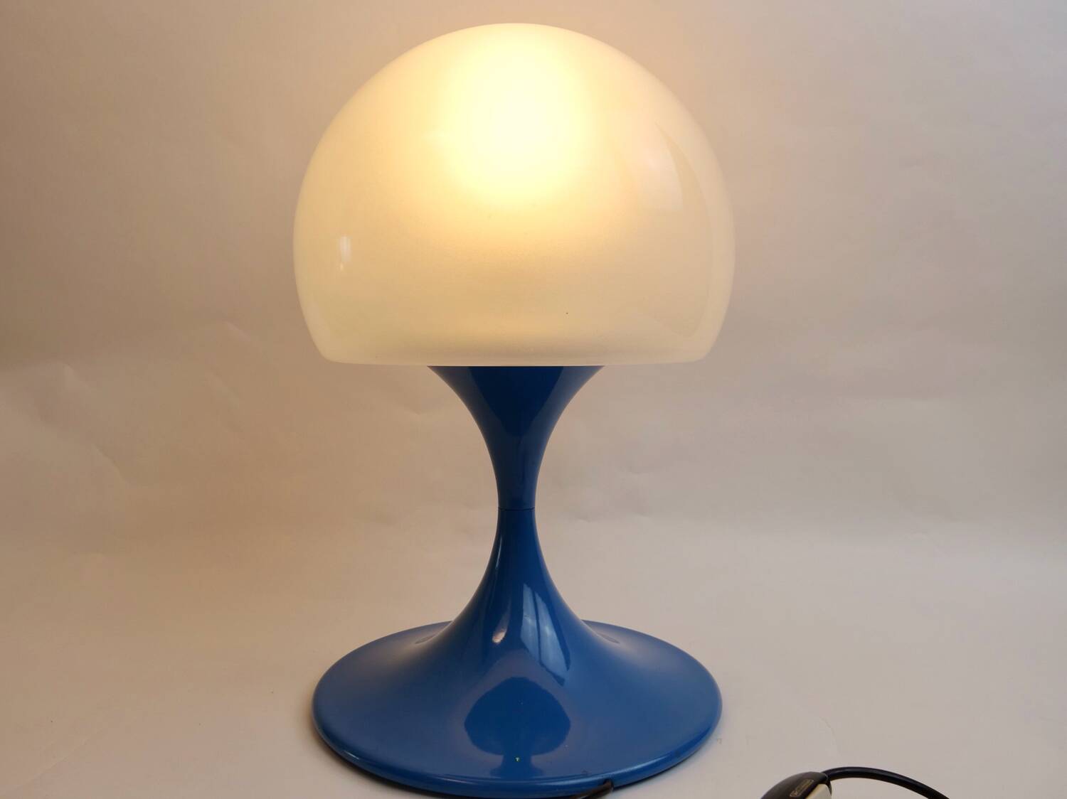 Martinelli collector lamp