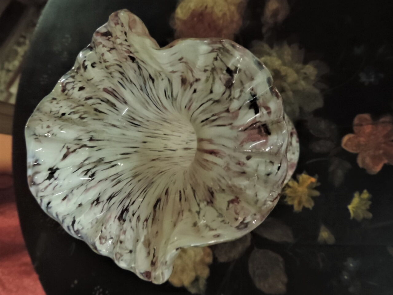 Clichy glassware vase