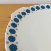 Service 4 dishes Thomas