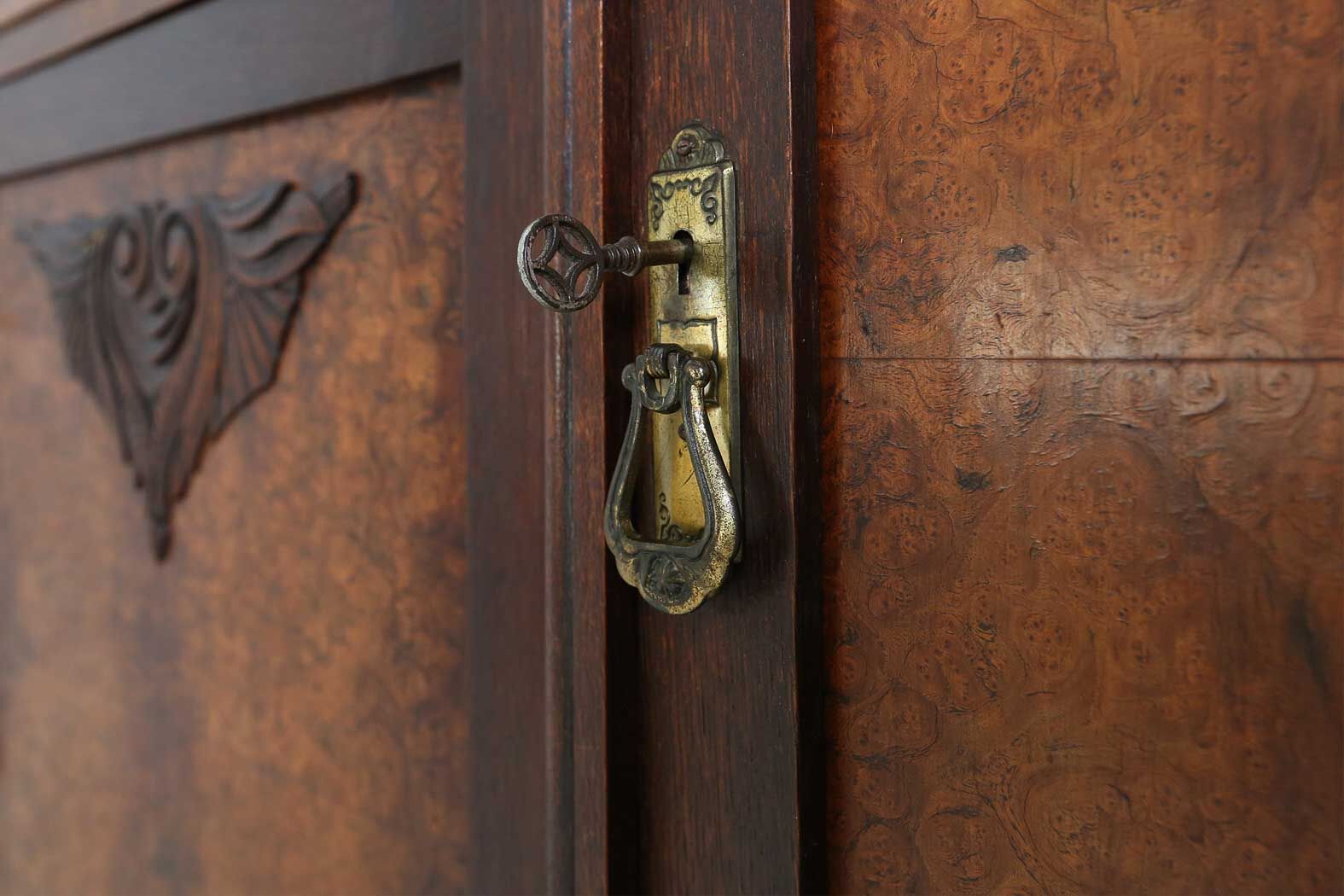 Art Deco buffet 1925