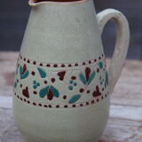 Vernified sandstone pitcher