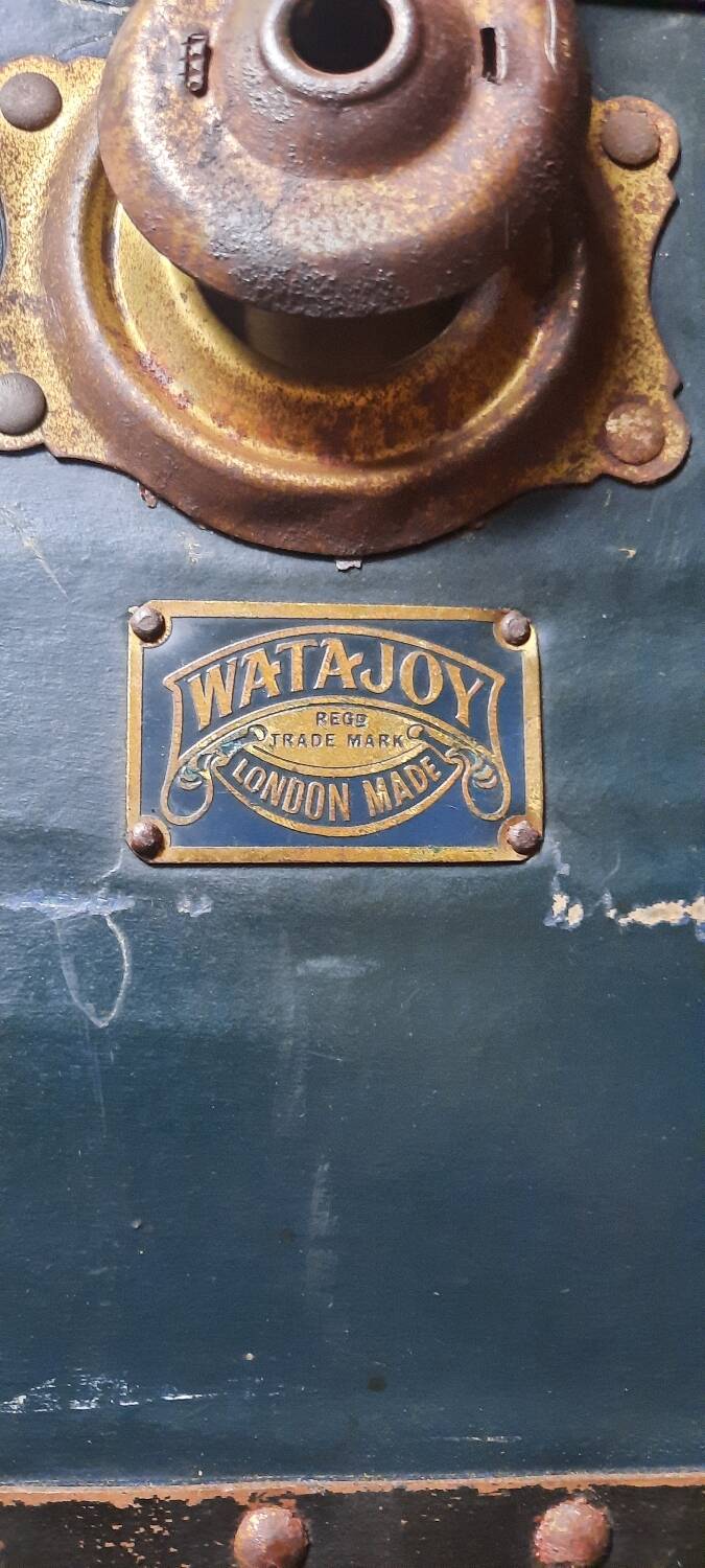 English travel trunk