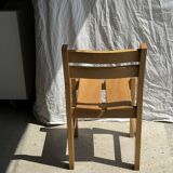 Chaise en pin vintage, ancien mobilier de station de ski