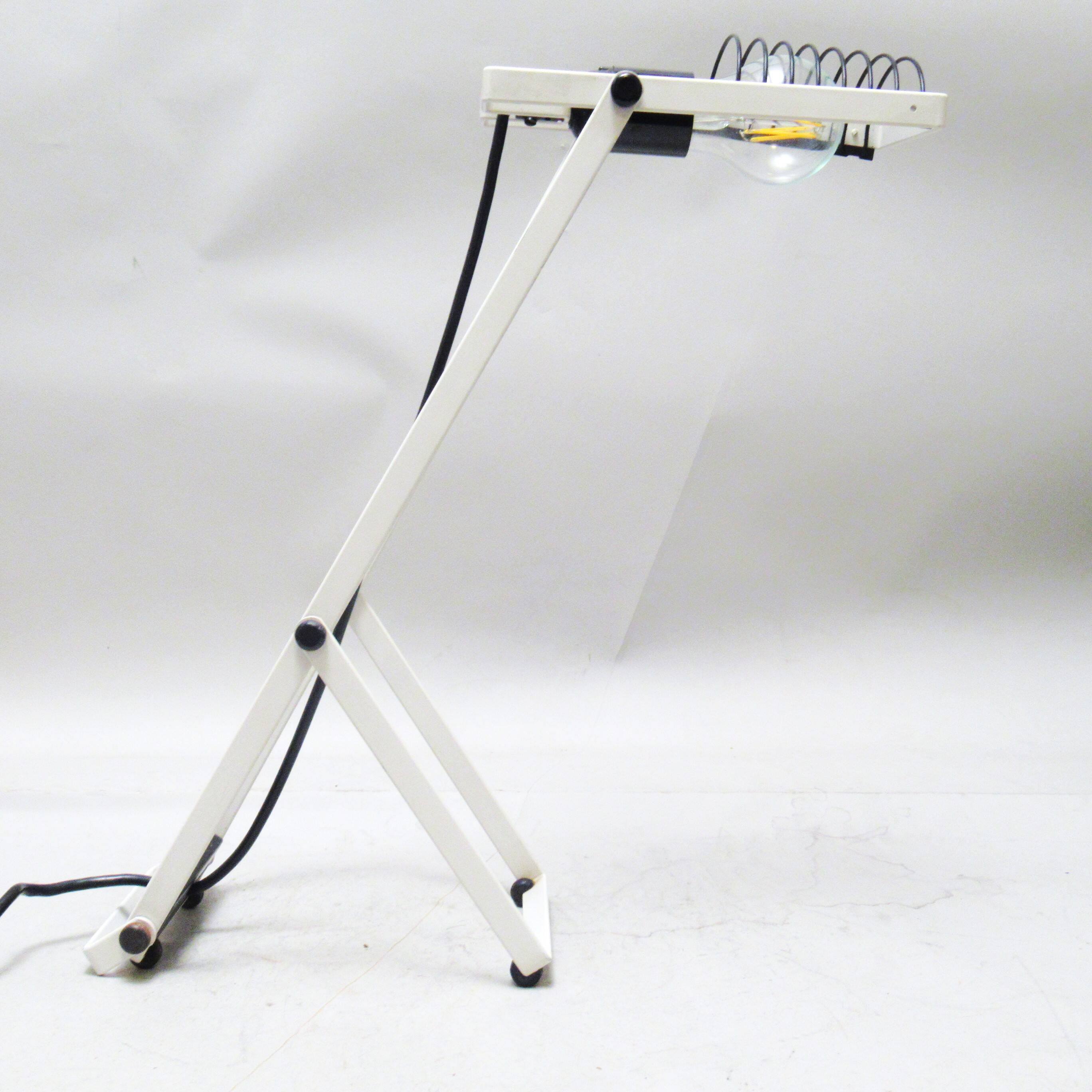 Sintesi Tavolo lamp by Ernesto Gismondi Artemide 1975