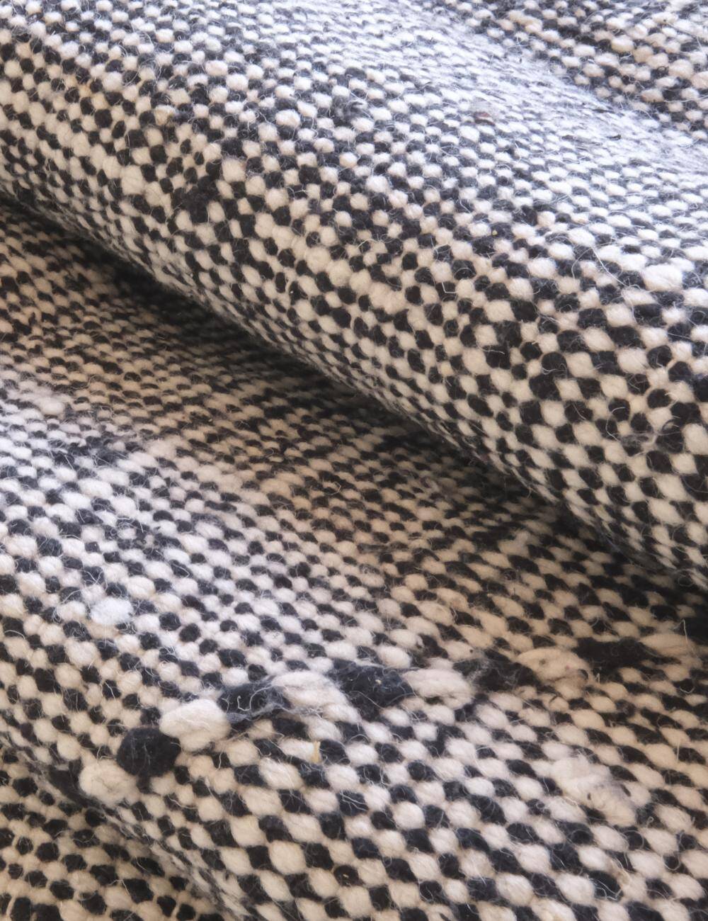 Berber Kilim Zanafi Rug - 316 X 185 cm