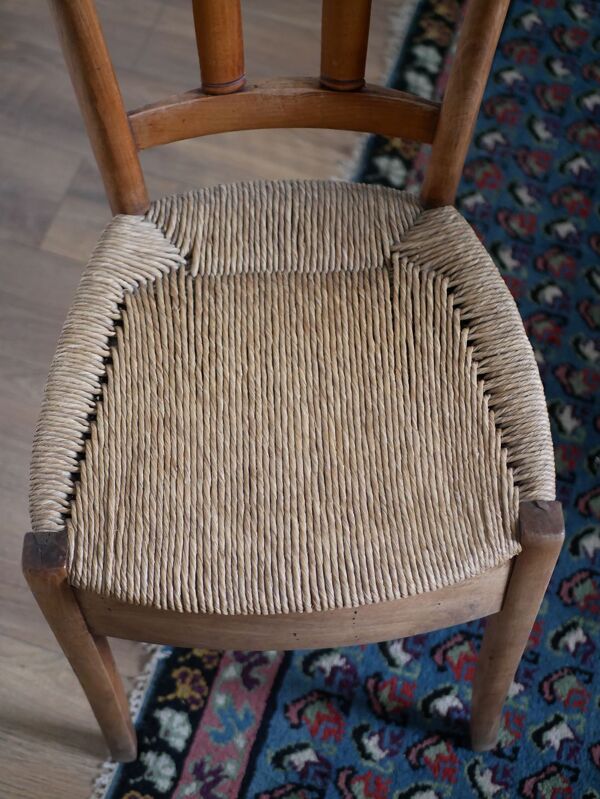 Ancienne chaise paillée