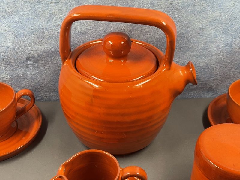 Details on Orange Tea (or Coffee) Service, Vintage 1970" Vallauris? signed B. Aoustin design