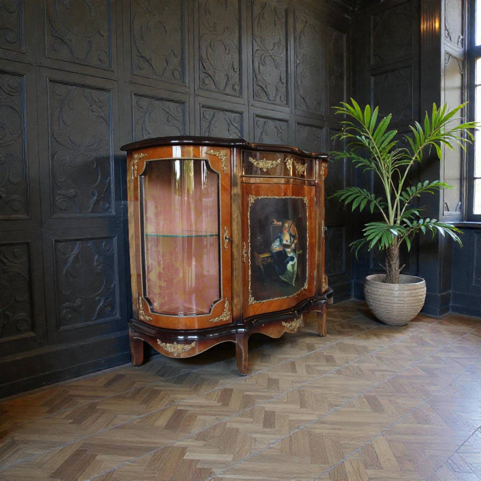 Buffet Louis XV – Peinture centrale et marqueterie bronze