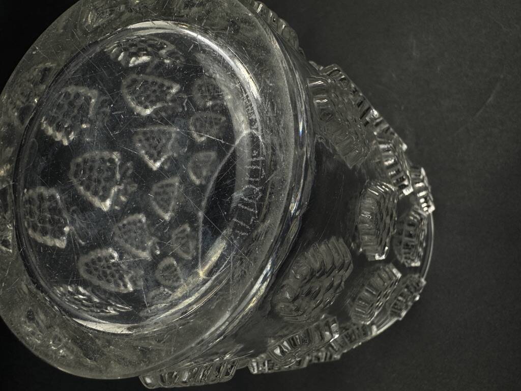 René Lalique "Malaga" model vase, pressed molded glass, circa 1937