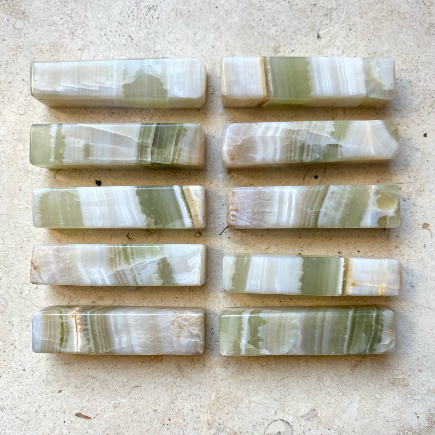 Minimalist knife rests in natural stone