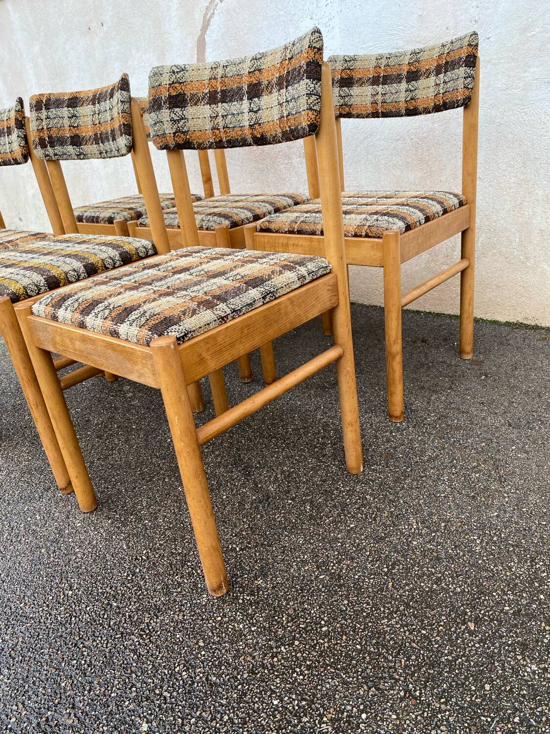 Set of 6 vintage chairs