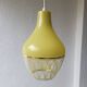 Suspension en verre opalin jaune chartreuse & décor géométrique doré
