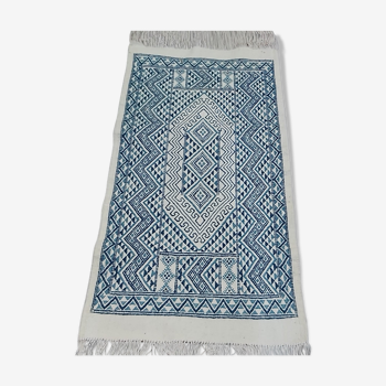 Handmade blue and white kilim rug 155 x 75 cm