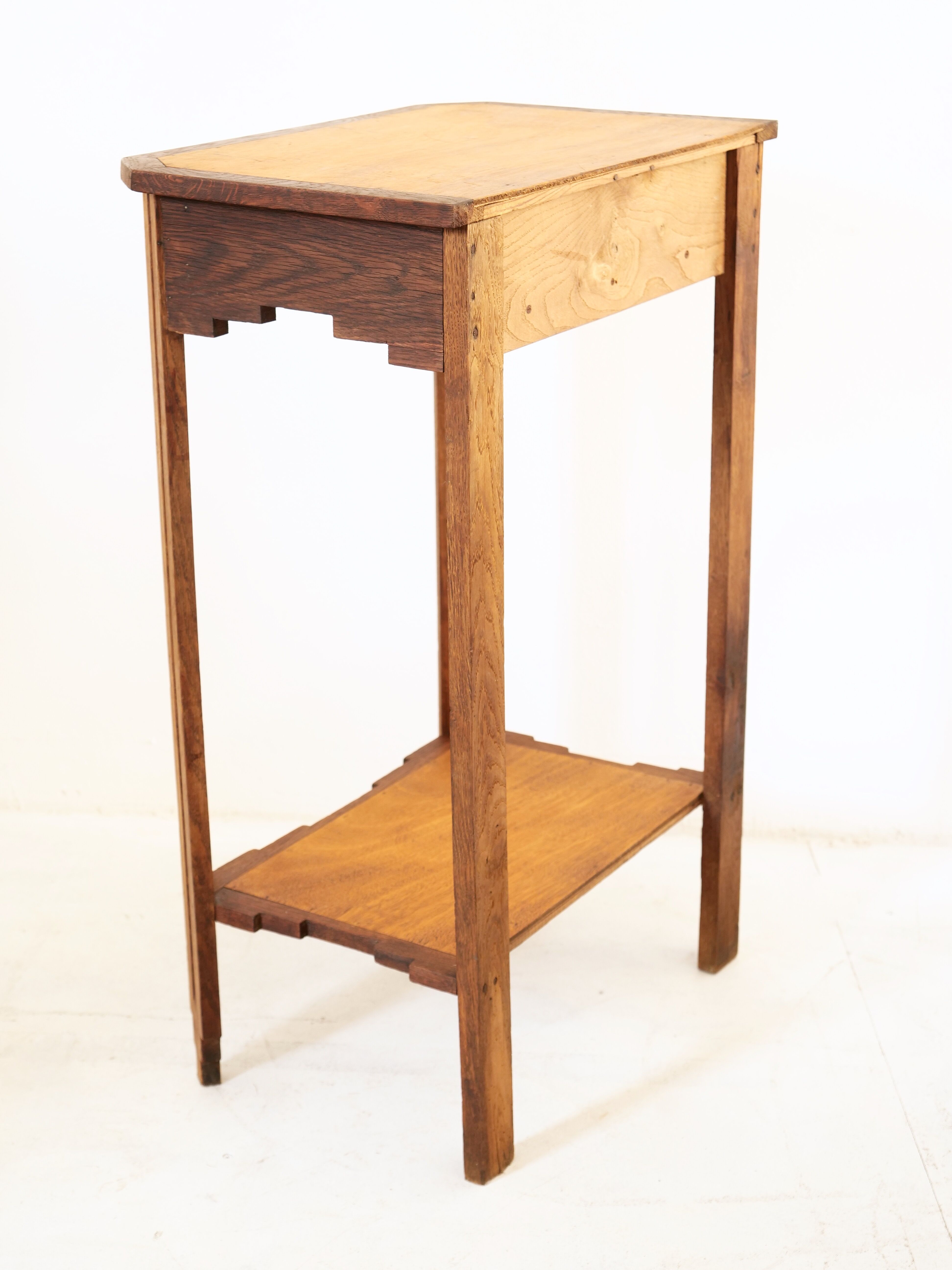 Extra furniture deco entrance hall