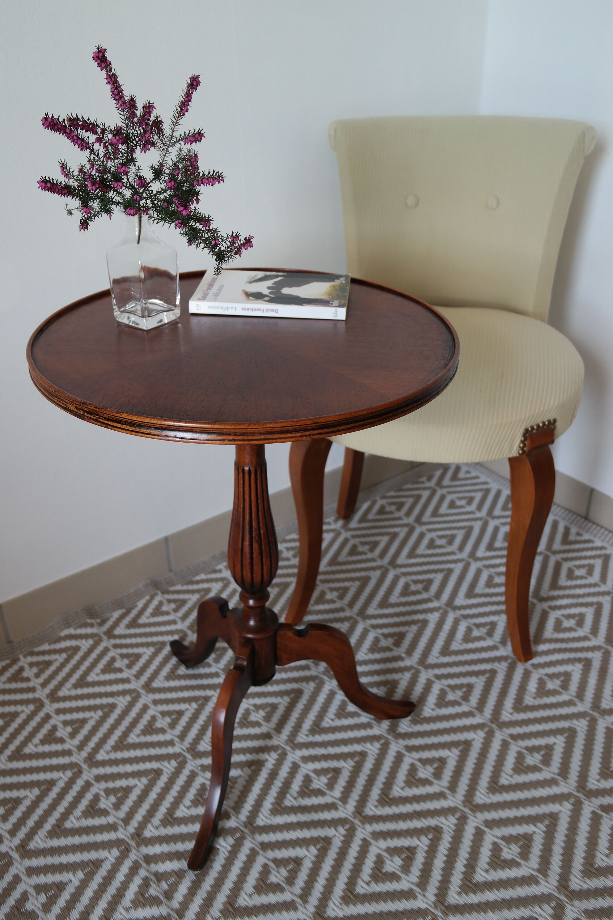 English-style mahogany side table