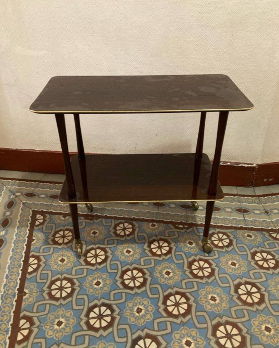 Vintage dessert trolley / TV unit