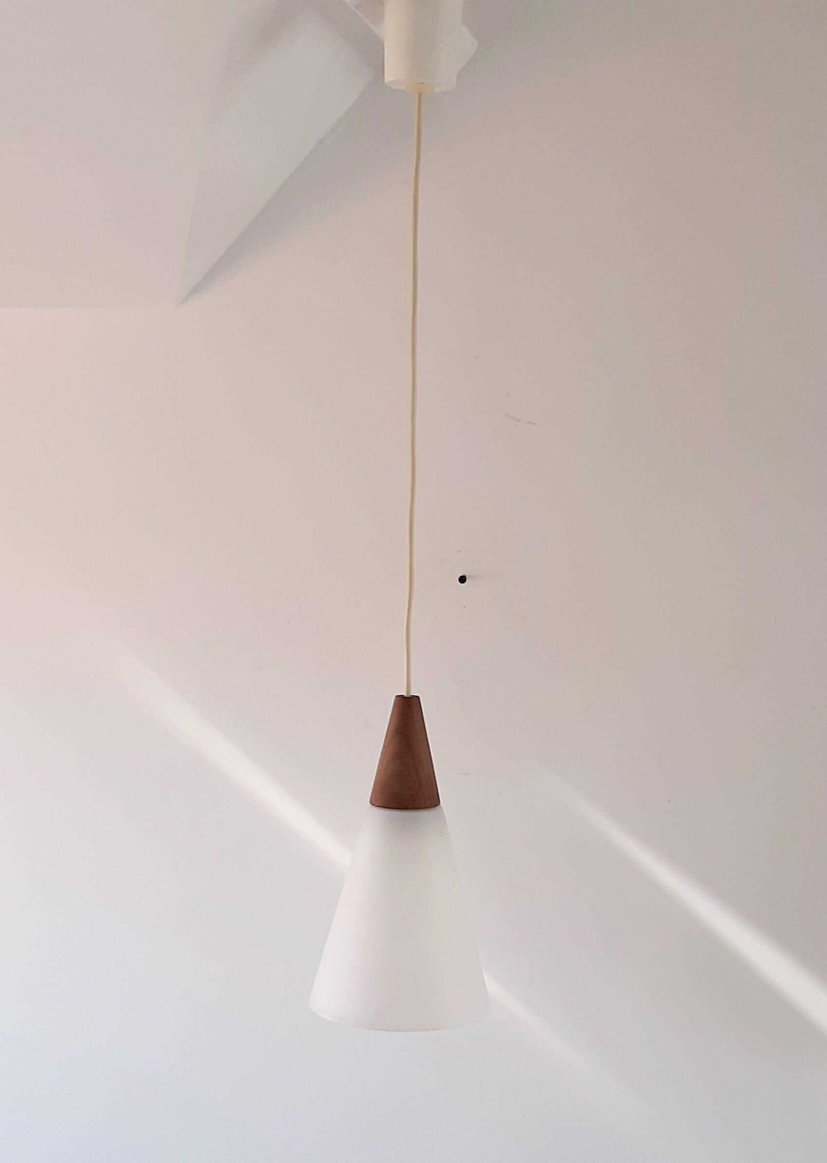 Suspension lamp Louis Kalff 60s teak and opaline